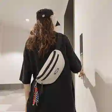 尼格尔手机腰包潮牌男士胸包日系简约轻便尼龙单肩小背包女休闲运动斜挎包男女同款情侣款 多色