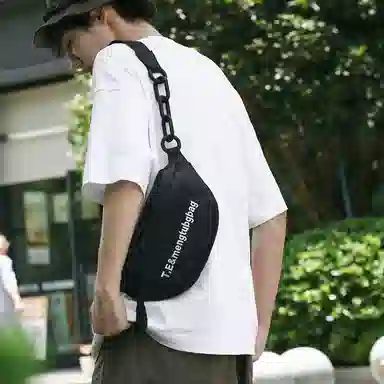 尼格尔情侣简约单肩斜挎包 街头休闲百搭运动单肩包 尼龙个性质感便携式胸包  男女同款