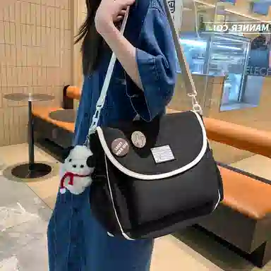 尼格尔 学生斜挎包女生单肩包韩版尼龙初中高中上课补习书包百搭包包 多色