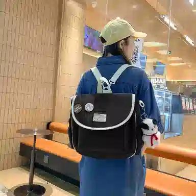 尼格尔 学生斜挎包女生单肩包韩版尼龙初中高中上课补习书包百搭包包 多色