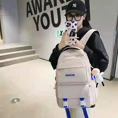 尼格尔 书包男女新款中大学生大容量时尚潮流尼龙双肩包韩版休闲简约背包 男女同款情侣款 多色