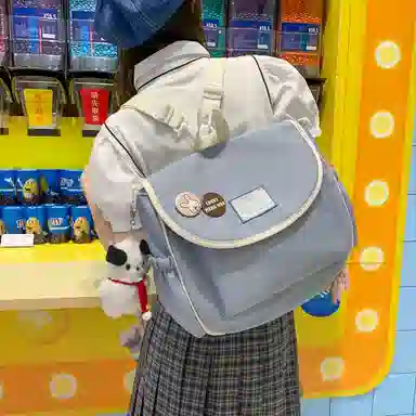 尼格尔 学生斜挎包女生单肩包韩版尼龙初中高中上课补习书包百搭包包 多色