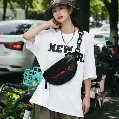 尼格尔情侣简约单肩斜挎包 街头休闲百搭运动单肩包 尼龙个性质感便携式胸包  男女同款