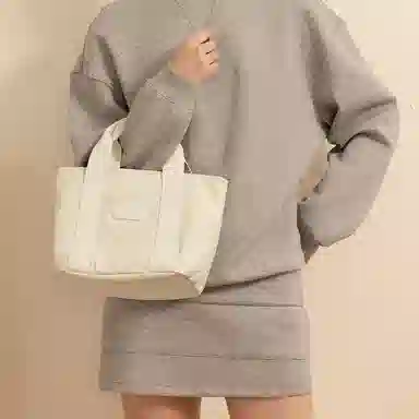 VANESSA HOGAN VH Tote