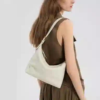 VANESSA HOGAN VH hobo