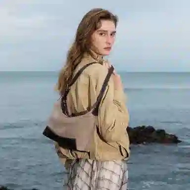 VANESSA HOGAN VH hobo