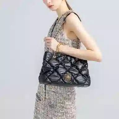 VANESSA HOGAN VH Tote