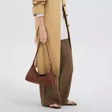 VANESSA HOGAN VH hobo