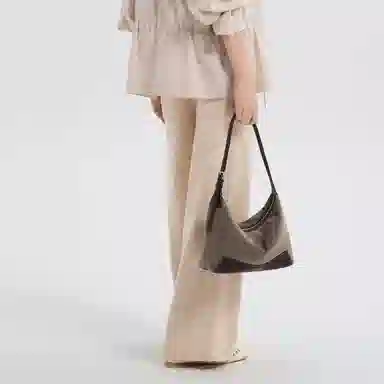 VANESSA HOGAN VH hobo