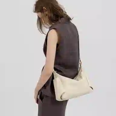 VANESSA HOGAN VH hobo