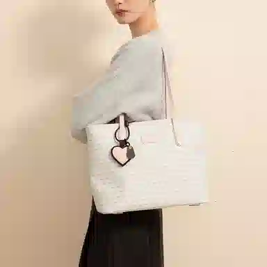 VANESSA HOGAN VH Tote