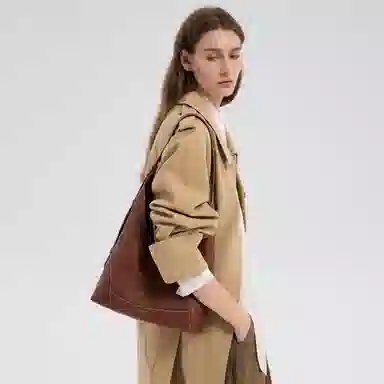 VANESSA HOGAN VH hobo