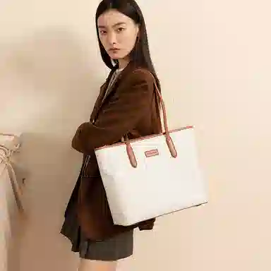 VANESSA HOGAN VH Tote