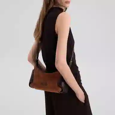 VANESSA HOGAN VH hobo