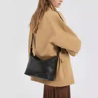 VANESSA HOGAN VH hobo