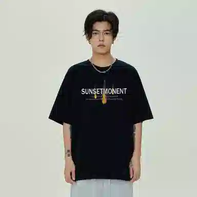 SUNSETMONENT T