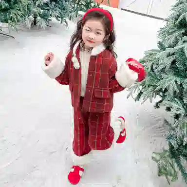 ALI THE FOX