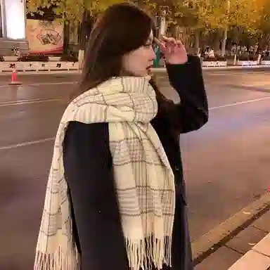 雅鹿优选 粉粉嫩嫩温暖色小清新保暖学院风可爱甜美流苏格纹 绒线围巾 通用