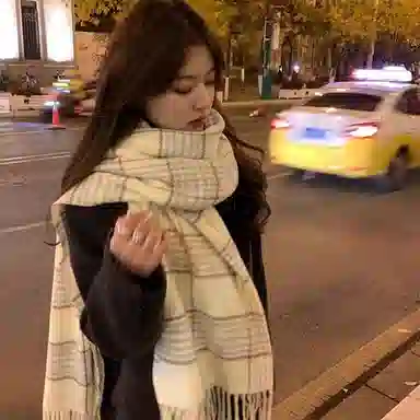雅鹿优选 粉粉嫩嫩温暖色小清新保暖学院风可爱甜美流苏格纹 绒线围巾 通用