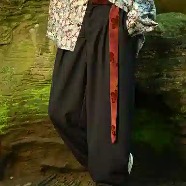 Sansheng Liubu Black Straight-Leg Pants