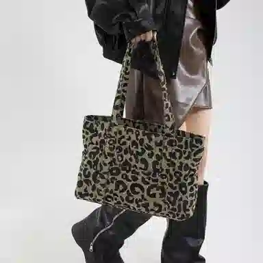 辛巴赫 潮流复古时尚气质百搭休闲大容量 涤纶 托特包单肩包 常规 女款 多色