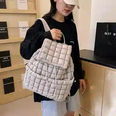 辛巴赫 百搭潮流格子轻便旅游大容量 尼龙 双肩包 常规 女款 多色