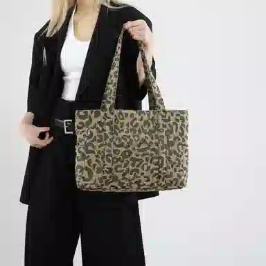 辛巴赫 潮流复古时尚气质百搭休闲大容量 涤纶 托特包单肩包 常规 女款 多色