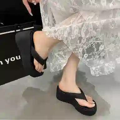 TAFN Platform Flip Flops