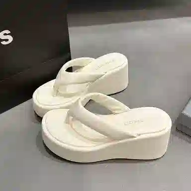 TAFN Platform Flip Flops