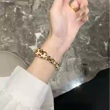 KVZUVUU iwatchS10s9876Ultra