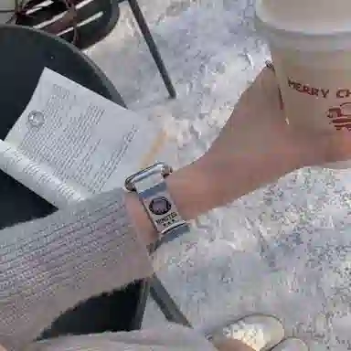 KVZUVUU iwatchS10s9876Ultra