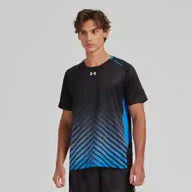 Under Armour T