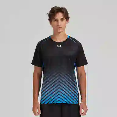 Under Armour T