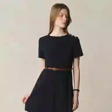 E.land (59)Navy