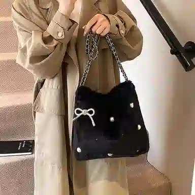 度森袋鼠 高级感时尚百搭休闲简约 毛绒 单肩包 女款 米白色/灰色/黑色/卡其色