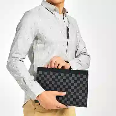 Dusen Kangaroo Clutch Black/Brown