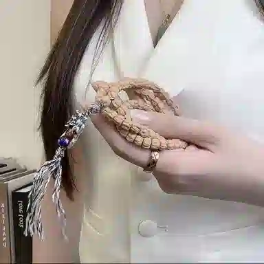 MOUNTAINS AND MANS 999