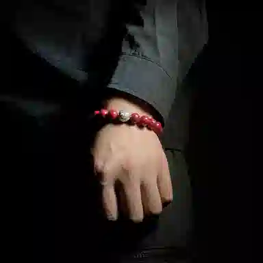 MOUNTAINS AND MANS 999