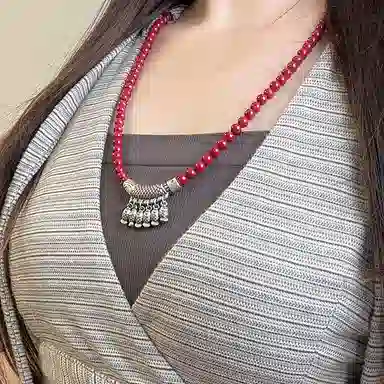 MOUNTAINS AND MANS 999