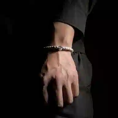 MOUNTAINS AND MANS 999