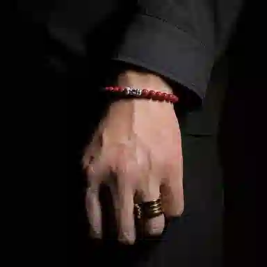 MOUNTAINS AND MANS 999