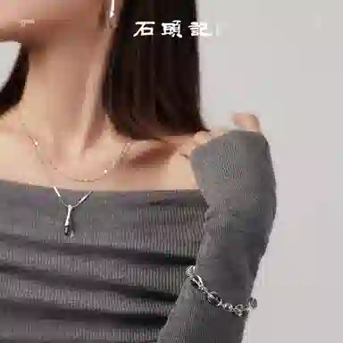 石头记 晶莹剔透 温润柔和 淡雅素净 清冷氛围感 简约时尚百搭 事业顺遂天然 白水晶 手串 女款