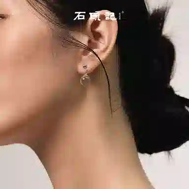 石头记 小众精致透亮纯净 清透氛围感白月光 优雅高级感 约会通勤百搭贵气感#好运天然 白水晶 耳环 女款