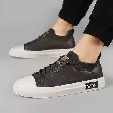 CARTELO Low Top Sneakers
