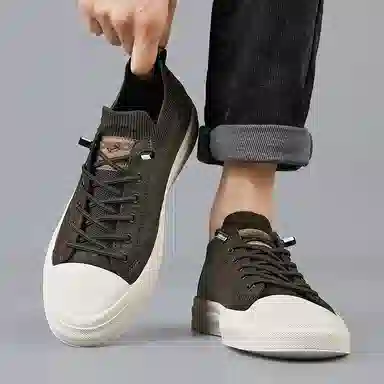 CARTELO Low Top Sneakers