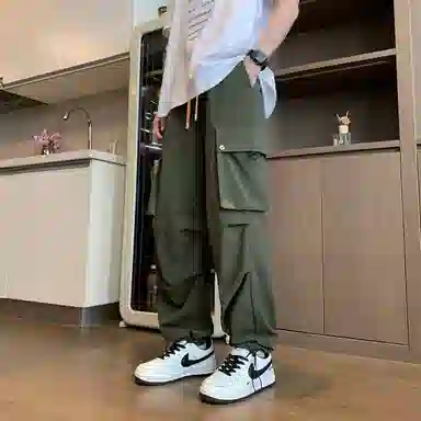 零氏 美式复古基础款冰丝凉感高街纯色简约出行褶皱裤子户外机能风大口袋松紧系带降落伞裤显瘦宽松阔腿直筒工装休闲裤 男女同款