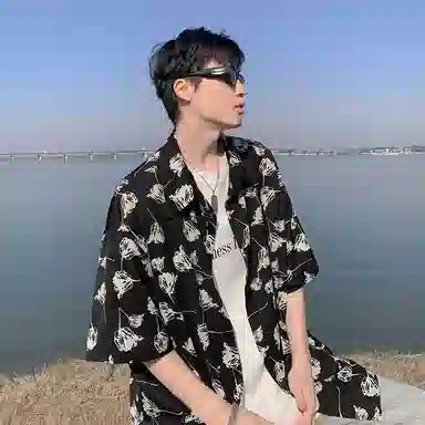 零氏 美式复古玫瑰满印宽松翻领冰感顺滑简约冰丝凉感垂感宽松高街简约衫衬衫 男女同款