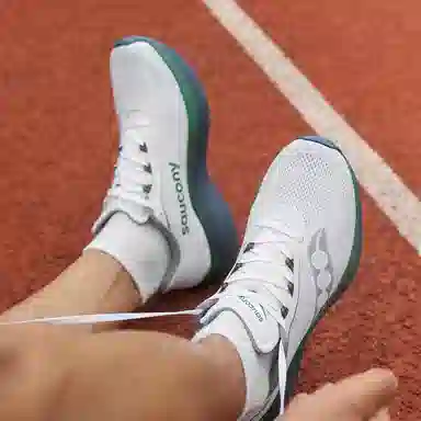 Saucony KINVARA 15