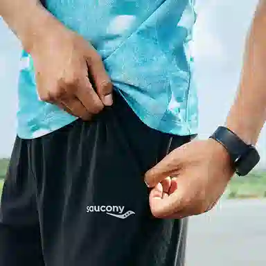 Saucony logo