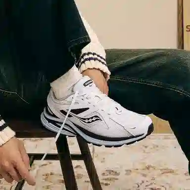 Saucony Kinvara 4 Retro